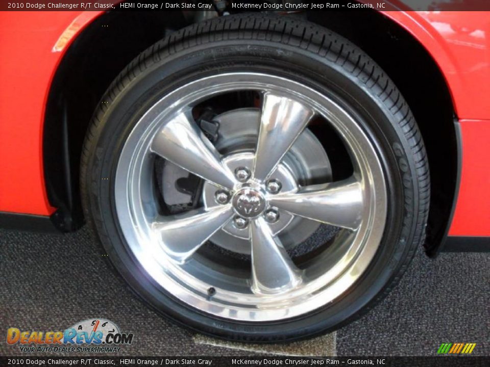 2010 Dodge Challenger R/T Classic Wheel Photo #21