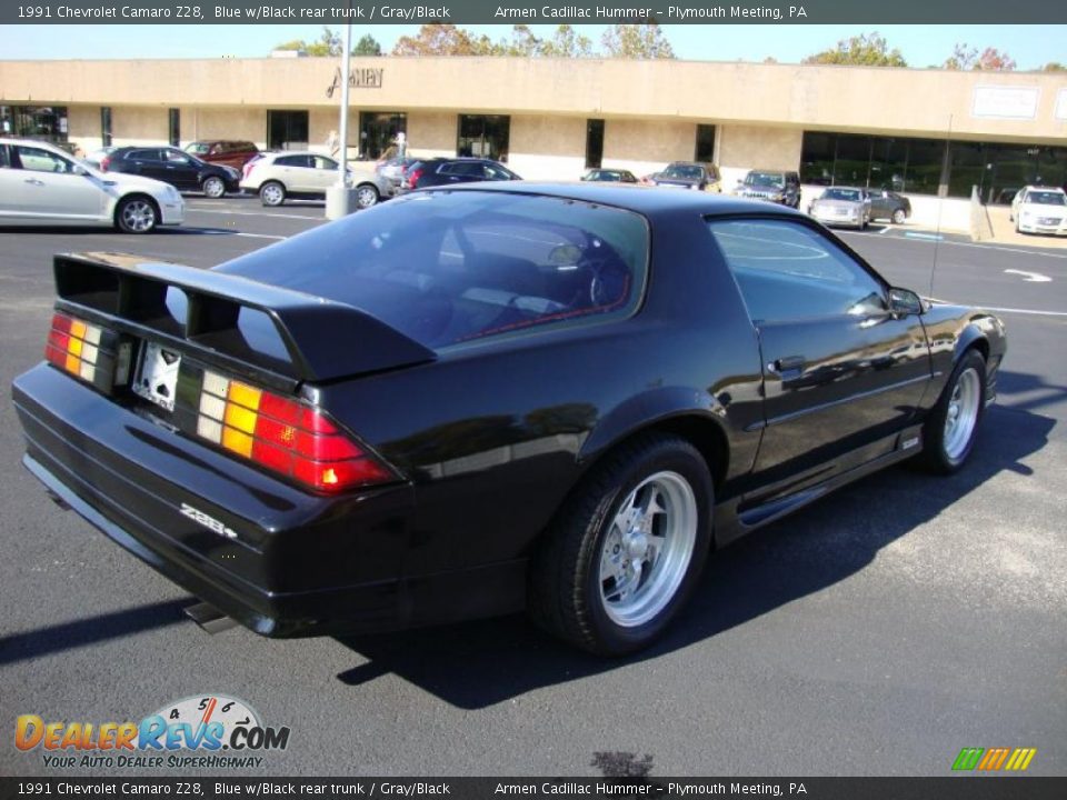 1991 Chevrolet Camaro Z28 Blue w/Black rear trunk / Gray/Black Photo #8