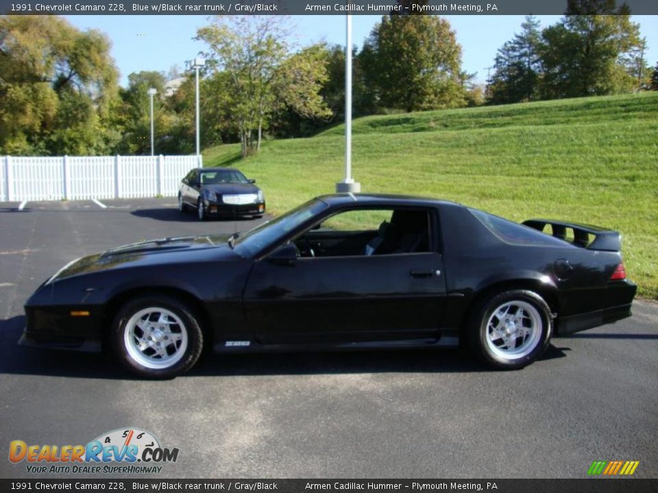 1991 Chevrolet Camaro Z28 Blue w/Black rear trunk / Gray/Black Photo #11
