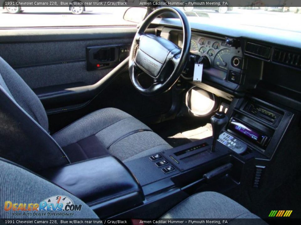 1991 Chevrolet Camaro Z28 Blue w/Black rear trunk / Gray/Black Photo #19