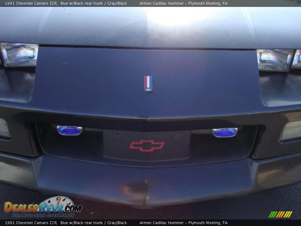 1991 Chevrolet Camaro Z28 Blue w/Black rear trunk / Gray/Black Photo #29