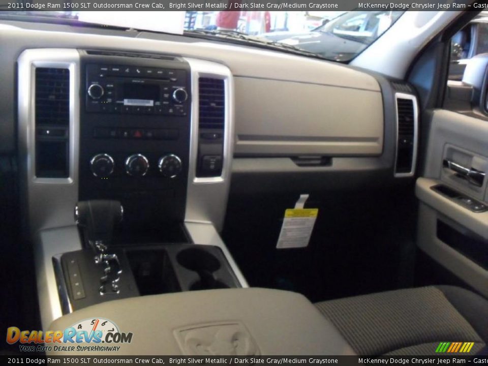 2011 Dodge Ram 1500 SLT Outdoorsman Crew Cab Bright Silver Metallic / Dark Slate Gray/Medium Graystone Photo #17