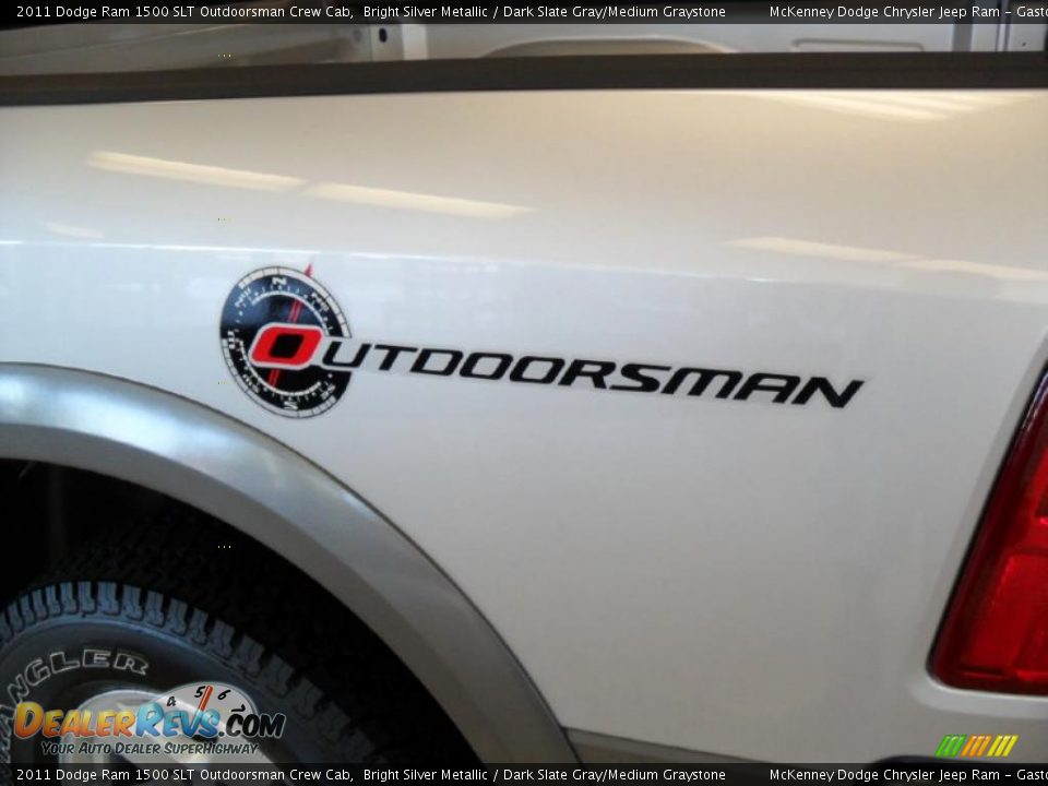 2011 Dodge Ram 1500 SLT Outdoorsman Crew Cab Logo Photo #27