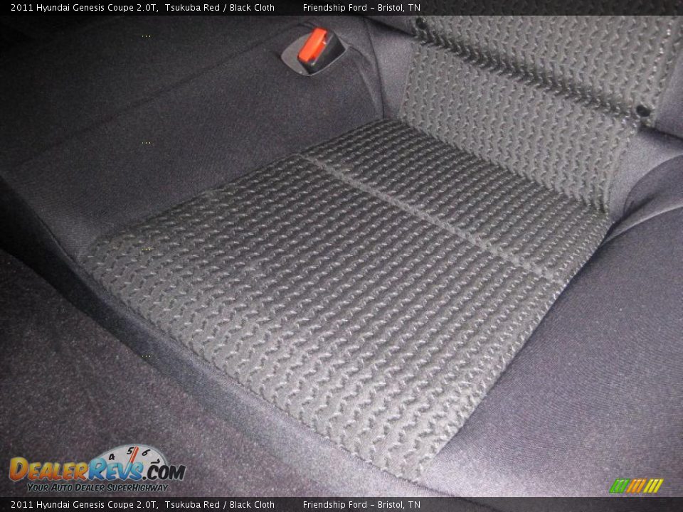 2011 Hyundai Genesis Coupe 2.0T Tsukuba Red / Black Cloth Photo #17