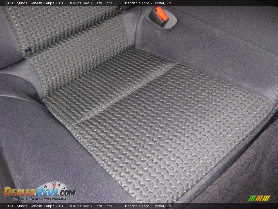 2011 Hyundai Genesis Coupe 2.0T Tsukuba Red / Black Cloth Photo #23