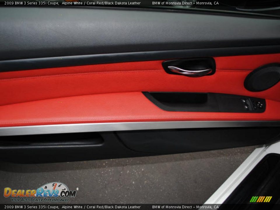 Door Panel of 2009 BMW 3 Series 335i Coupe Photo #16
