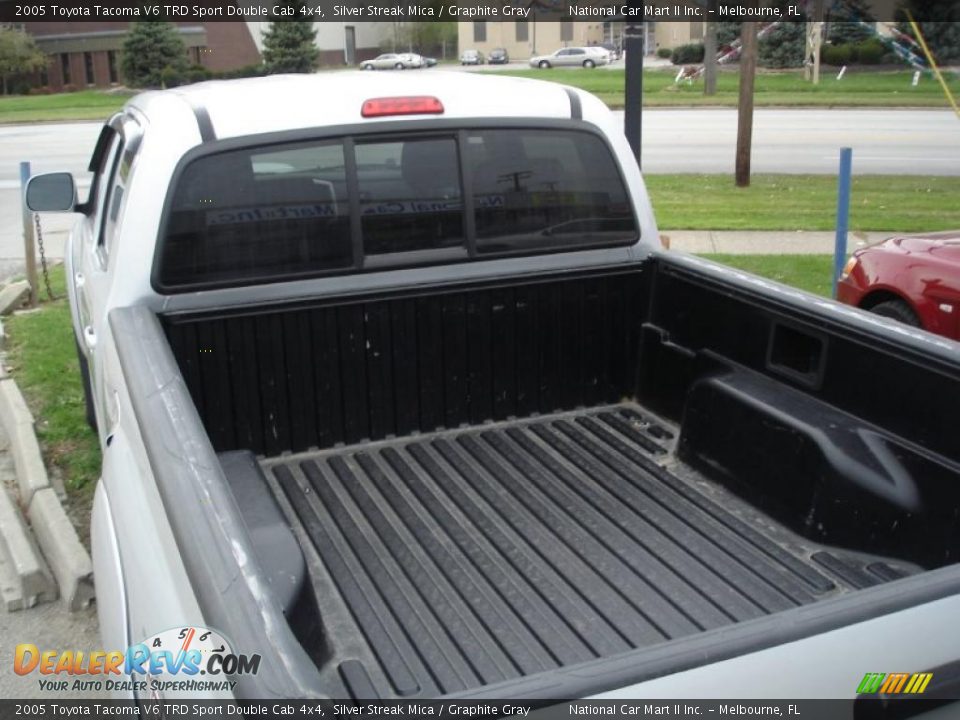 2005 Toyota Tacoma V6 TRD Sport Double Cab 4x4 Silver Streak Mica / Graphite Gray Photo #6