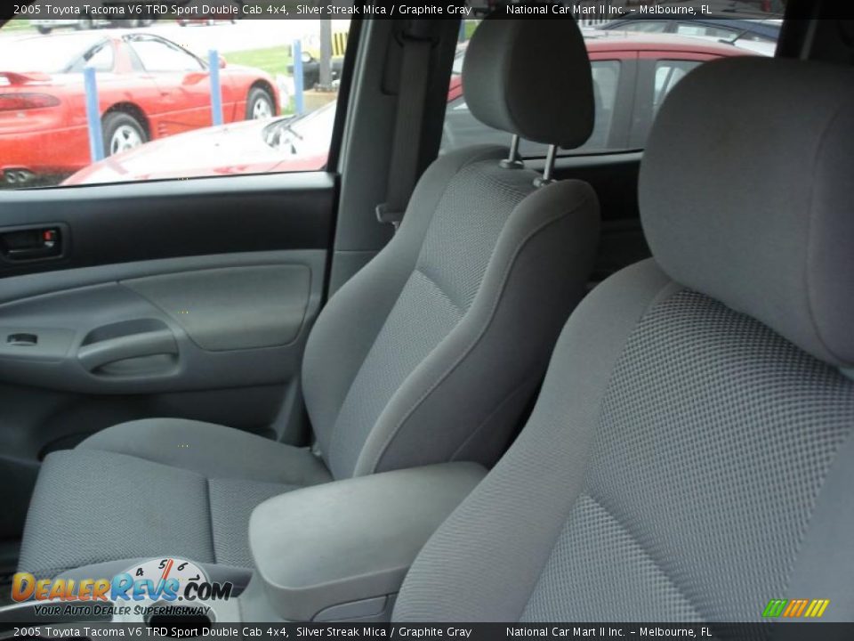 Graphite Gray Interior - 2005 Toyota Tacoma V6 TRD Sport Double Cab 4x4 Photo #10