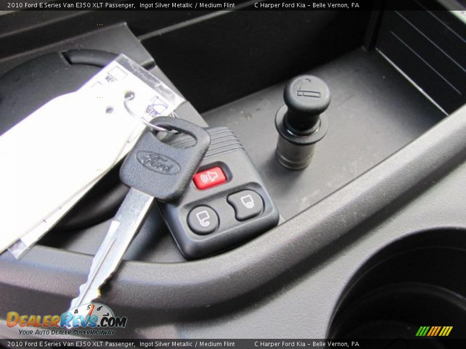 2010 Ford E Series Van E350 XLT Passenger Ingot Silver Metallic / Medium Flint Photo #20