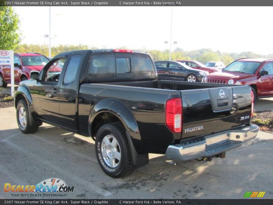 2007 Nissan Frontier SE King Cab 4x4 Super Black / Graphite Photo #6