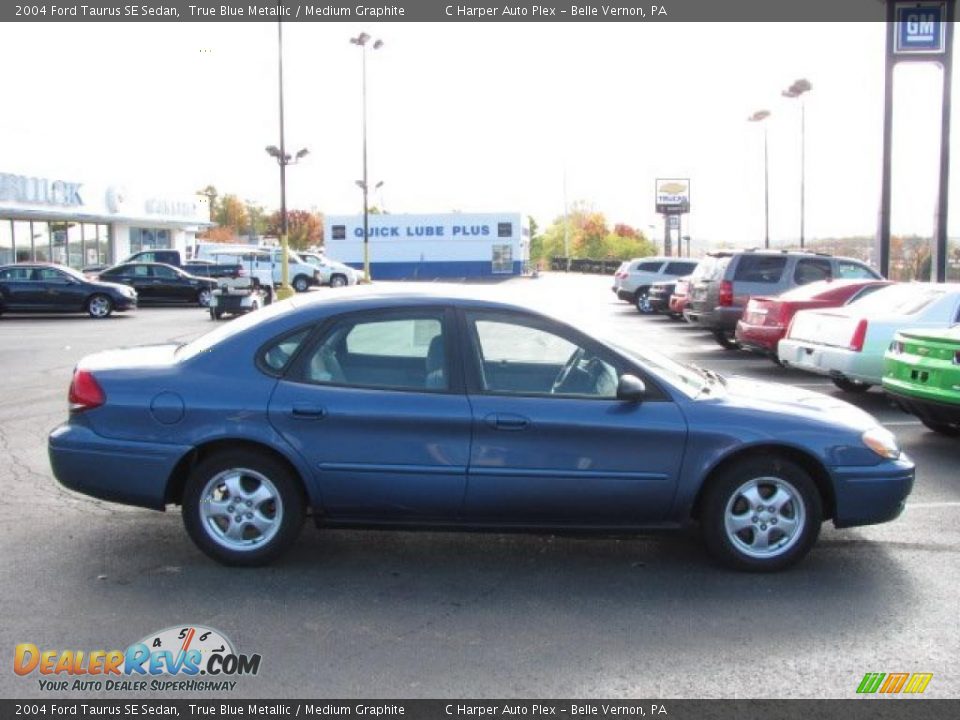 2004 Ford Taurus SE Sedan True Blue Metallic / Medium Graphite Photo #2