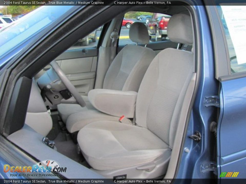 Medium Graphite Interior - 2004 Ford Taurus SE Sedan Photo #10