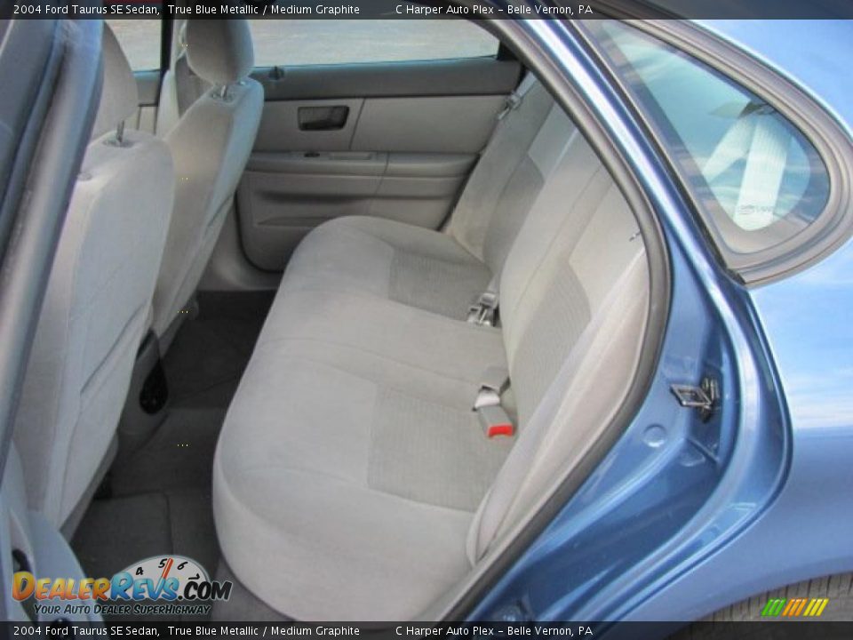 Medium Graphite Interior - 2004 Ford Taurus SE Sedan Photo #11