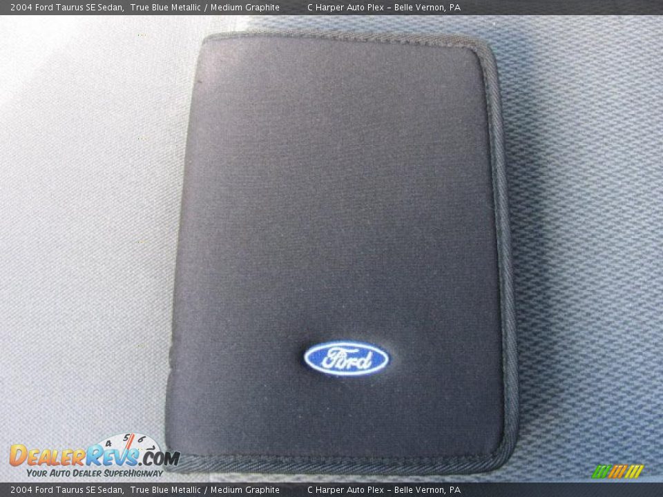 2004 Ford Taurus SE Sedan True Blue Metallic / Medium Graphite Photo #21