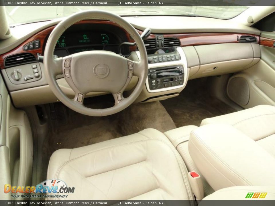 Oatmeal Interior - 2002 Cadillac DeVille Sedan Photo #14