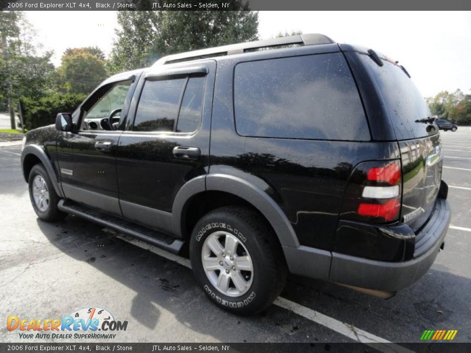 2006 Ford Explorer XLT 4x4 Black / Stone Photo #5
