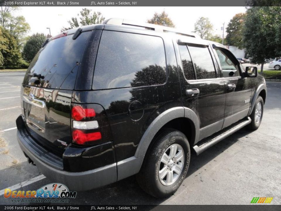 2006 Ford Explorer XLT 4x4 Black / Stone Photo #7