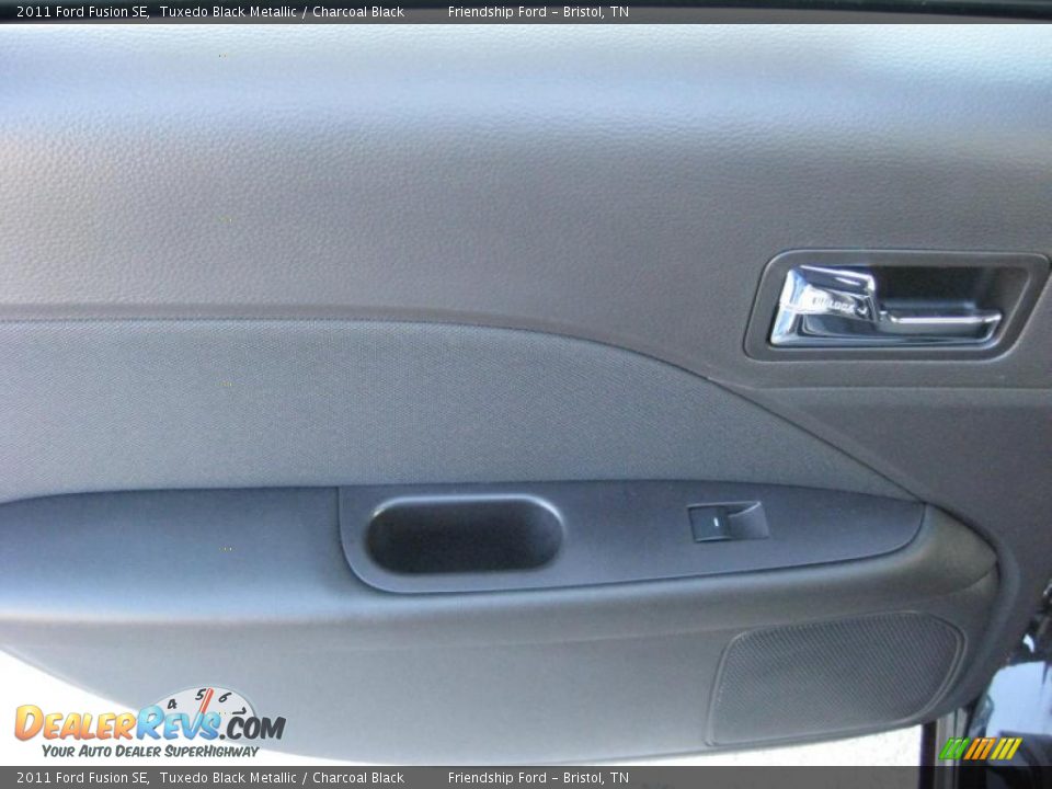 2011 Ford Fusion SE Tuxedo Black Metallic / Charcoal Black Photo #17