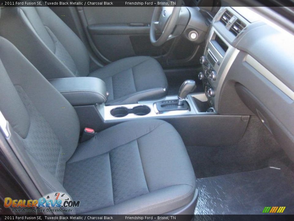 2011 Ford Fusion SE Tuxedo Black Metallic / Charcoal Black Photo #18