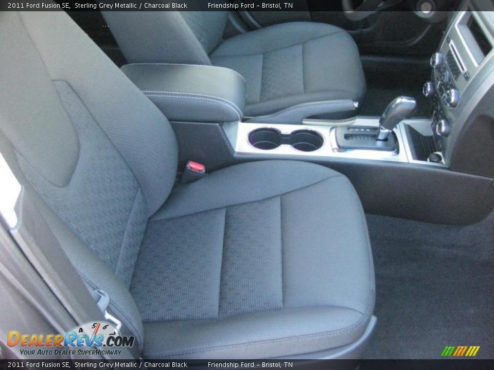 2011 Ford Fusion SE Sterling Grey Metallic / Charcoal Black Photo #18