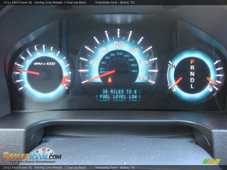 2011 Ford Fusion SE Sterling Grey Metallic / Charcoal Black Photo #28