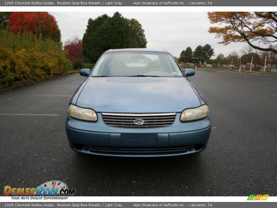 1998 Chevrolet Malibu Sedan Medium Opal Blue Metallic / Light Gray Photo #2