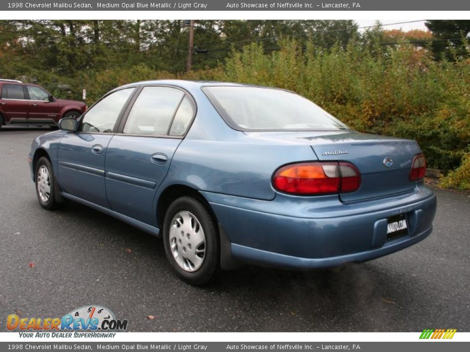 1998 Chevrolet Malibu Sedan Medium Opal Blue Metallic / Light Gray Photo #4