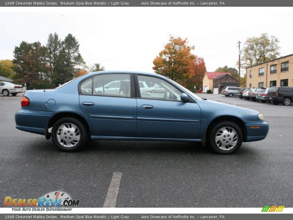 1998 Chevrolet Malibu Sedan Medium Opal Blue Metallic / Light Gray Photo #7