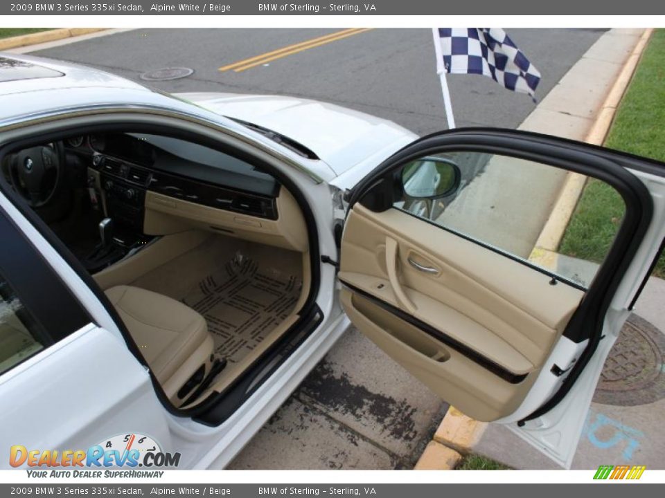 2009 BMW 3 Series 335xi Sedan Alpine White / Beige Photo #19