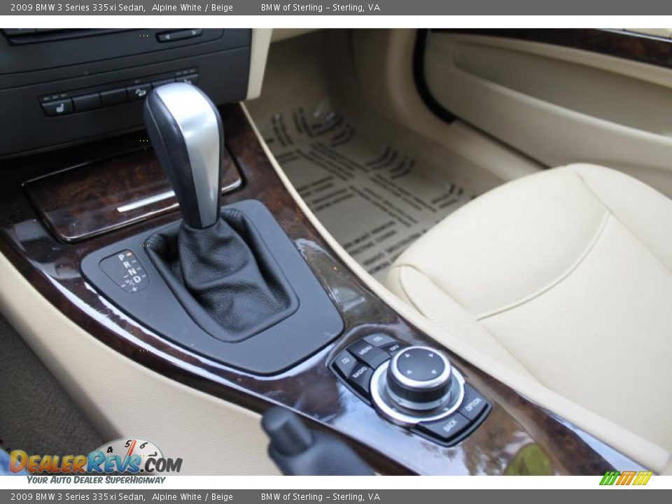 2009 BMW 3 Series 335xi Sedan Alpine White / Beige Photo #35