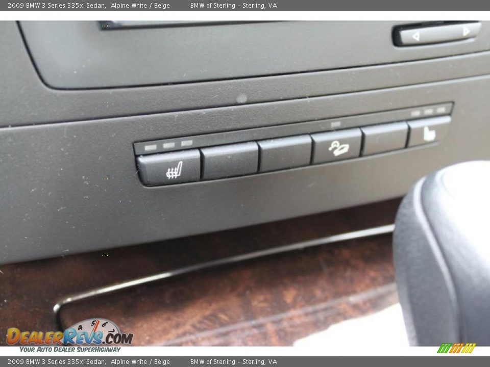 2009 BMW 3 Series 335xi Sedan Alpine White / Beige Photo #36