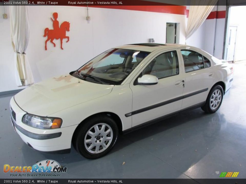2001 Volvo S60 2.4 White / Taupe Photo #1