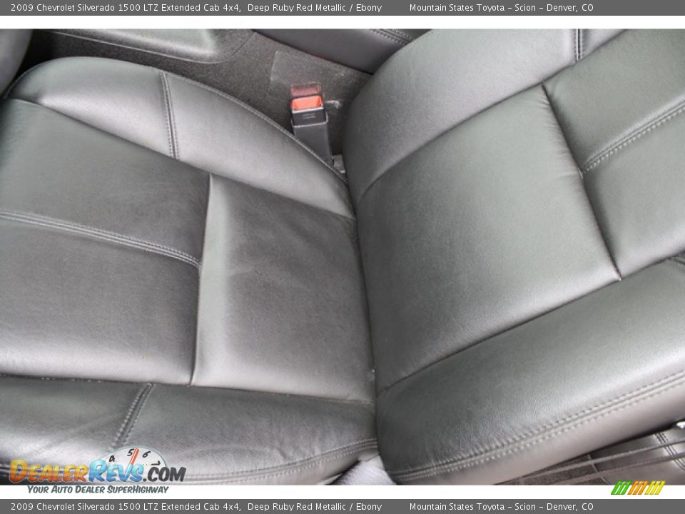 Ebony Interior - 2009 Chevrolet Silverado 1500 LTZ Extended Cab 4x4 Photo #11