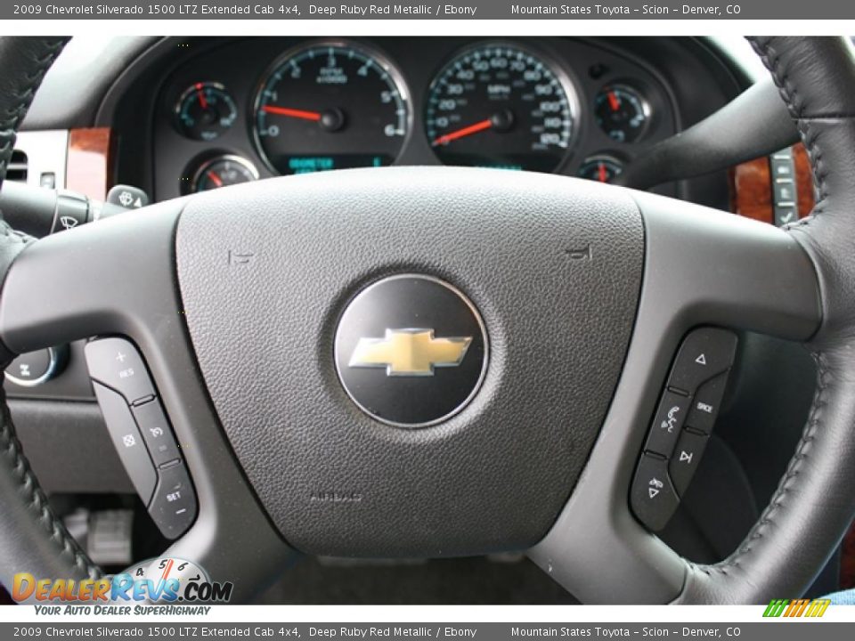 Controls of 2009 Chevrolet Silverado 1500 LTZ Extended Cab 4x4 Photo #17