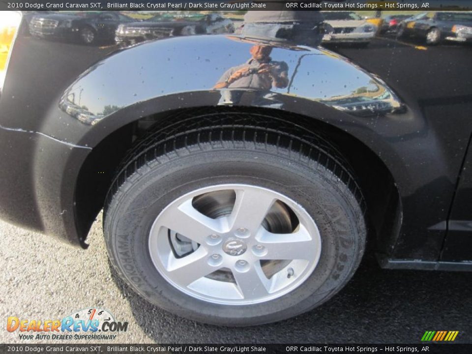 2010 Dodge Grand Caravan SXT Brilliant Black Crystal Pearl / Dark Slate Gray/Light Shale Photo #9