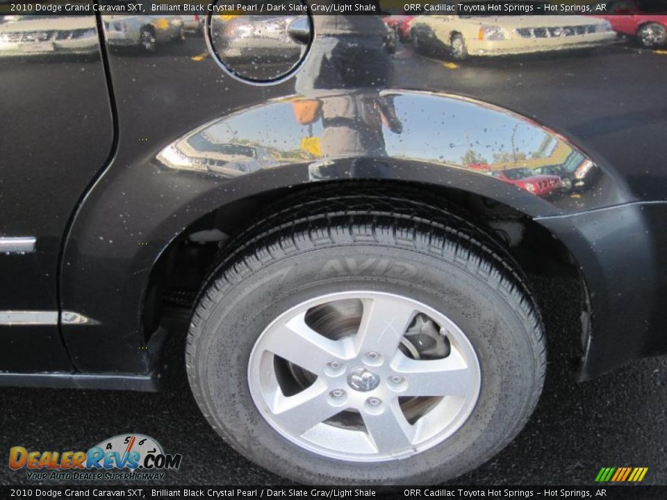 2010 Dodge Grand Caravan SXT Brilliant Black Crystal Pearl / Dark Slate Gray/Light Shale Photo #10