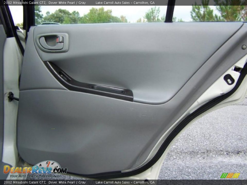 Door Panel of 2002 Mitsubishi Galant GTZ Photo #34