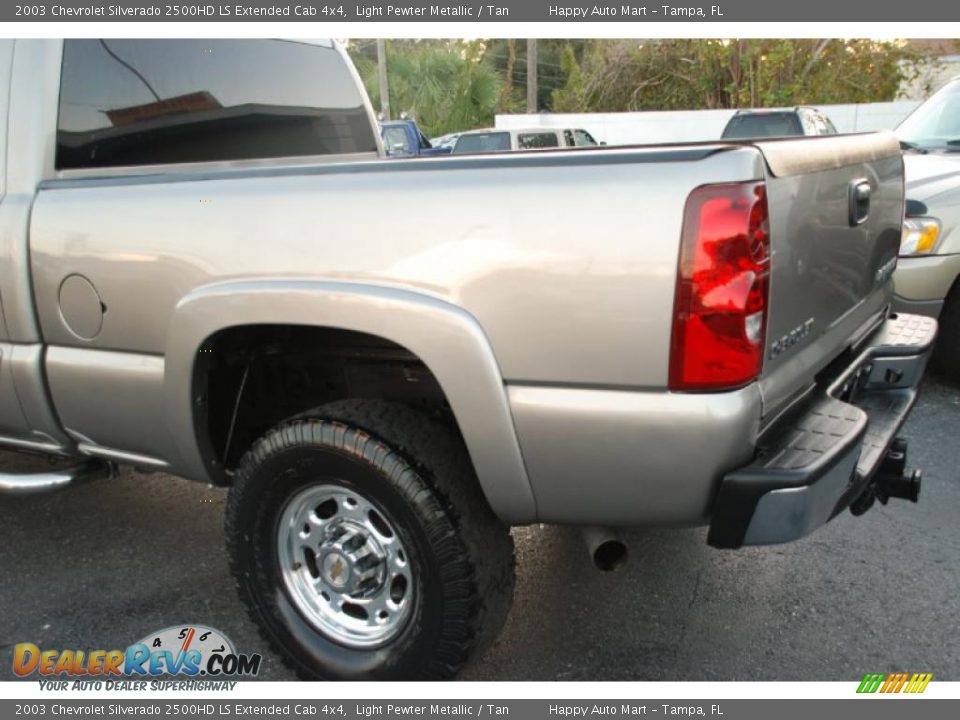 2003 Chevrolet Silverado 2500HD LS Extended Cab 4x4 Light Pewter Metallic / Tan Photo #15