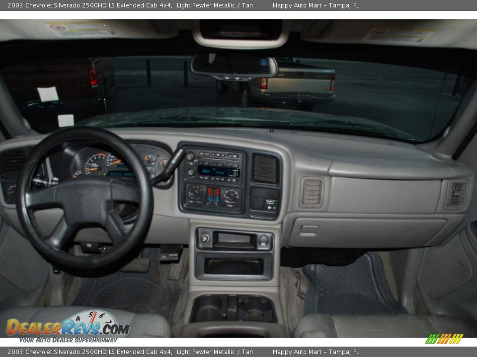 Dashboard of 2003 Chevrolet Silverado 2500HD LS Extended Cab 4x4 Photo #21