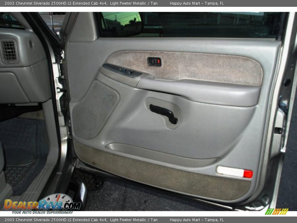 Door Panel of 2003 Chevrolet Silverado 2500HD LS Extended Cab 4x4 Photo #27