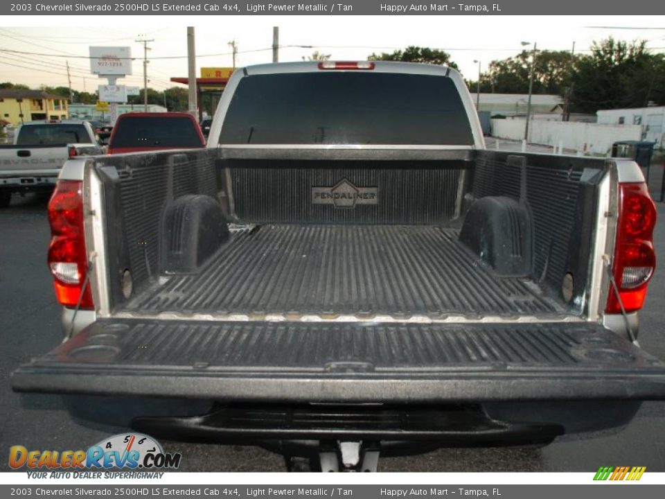 2003 Chevrolet Silverado 2500HD LS Extended Cab 4x4 Light Pewter Metallic / Tan Photo #33