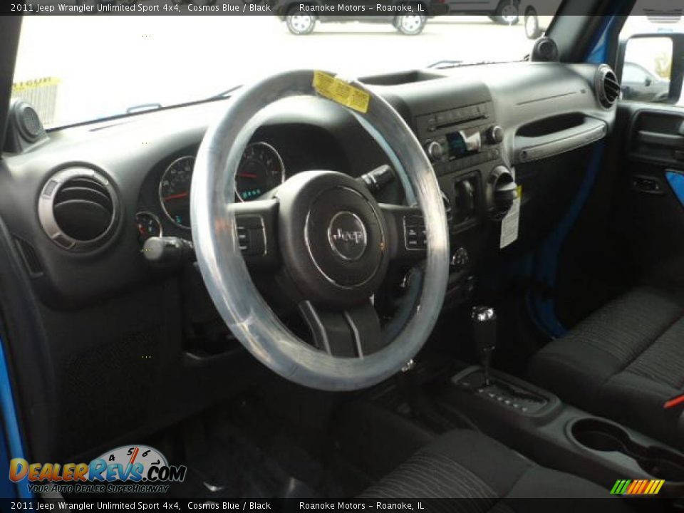 Black Interior - 2011 Jeep Wrangler Unlimited Sport 4x4 Photo #9