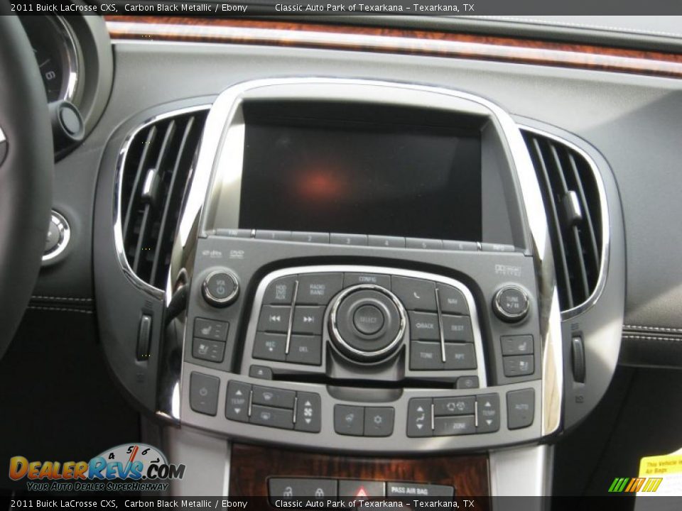 Controls of 2011 Buick LaCrosse CXS Photo #9