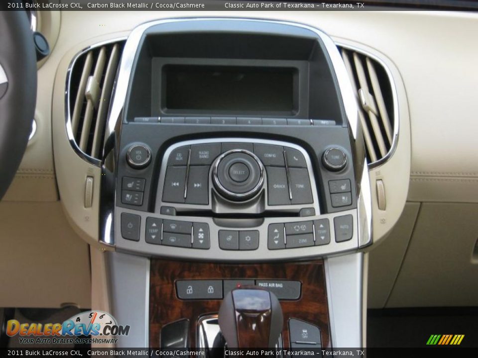Controls of 2011 Buick LaCrosse CXL Photo #9