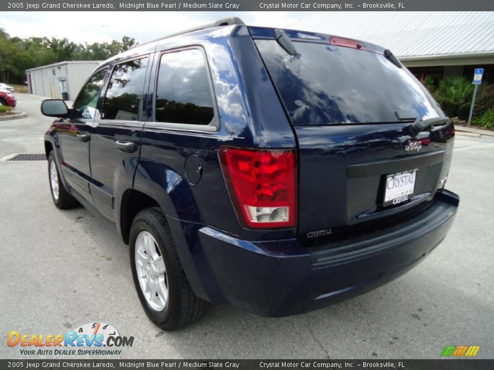 2005 Jeep Grand Cherokee Laredo Midnight Blue Pearl / Medium Slate Gray Photo #3