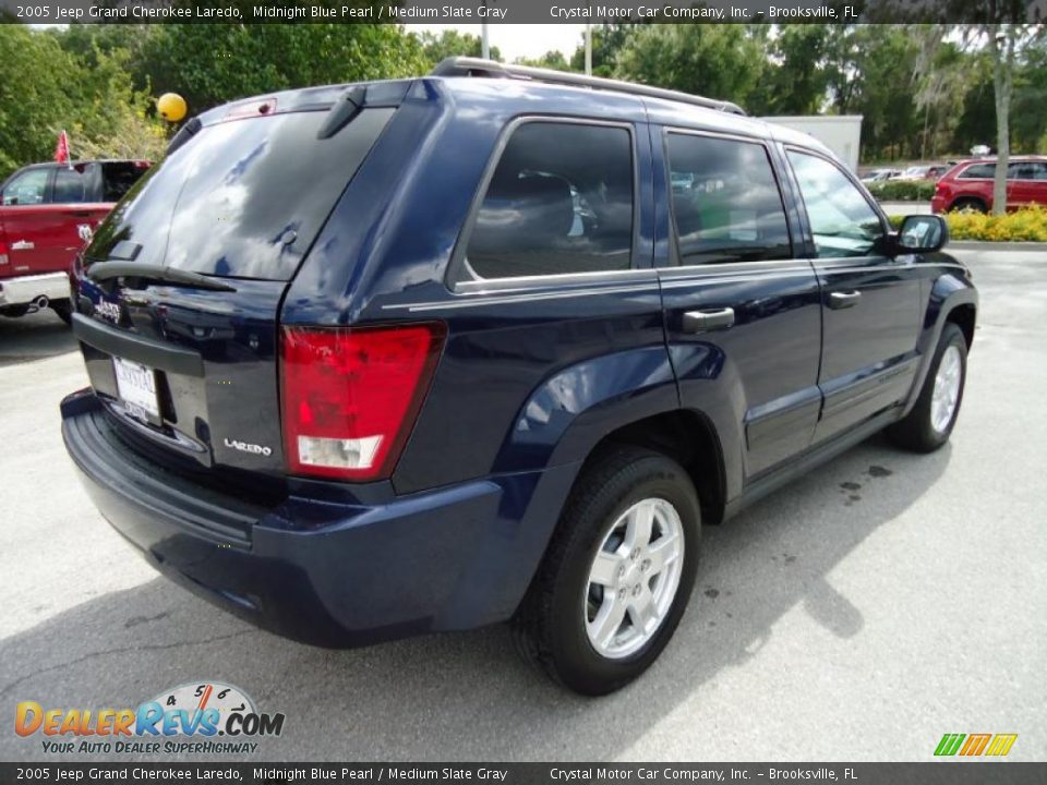 2005 Jeep Grand Cherokee Laredo Midnight Blue Pearl / Medium Slate Gray Photo #12