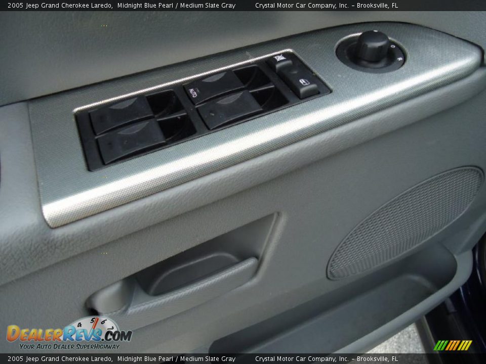 2005 Jeep Grand Cherokee Laredo Midnight Blue Pearl / Medium Slate Gray Photo #29