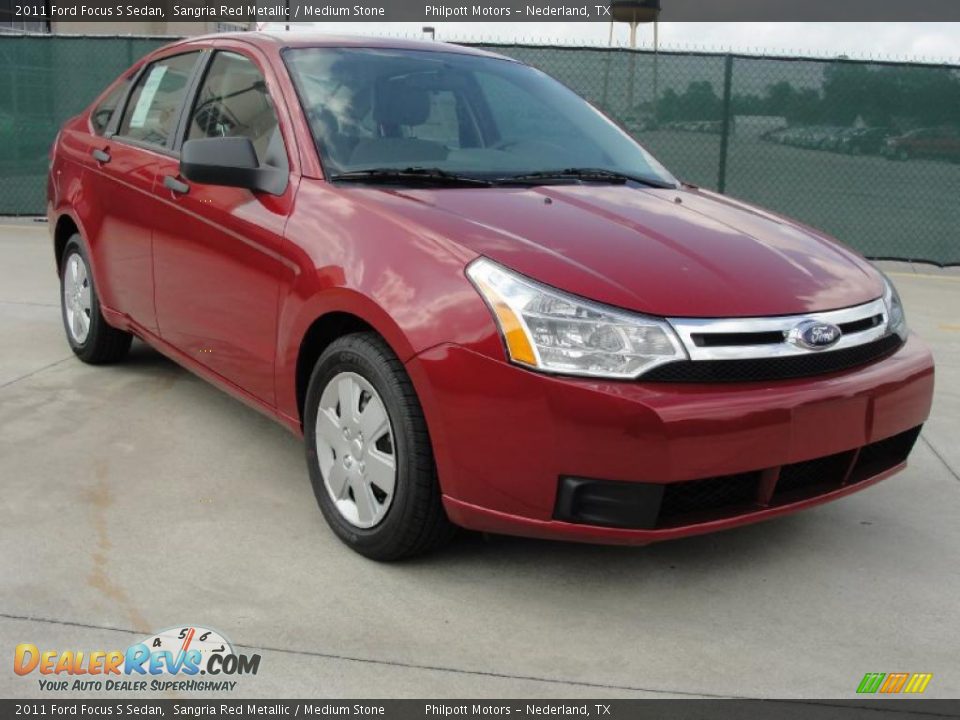 Front 3/4 View of 2011 Ford Focus S Sedan Photo #1