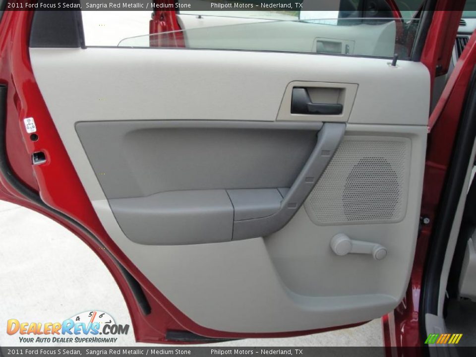 Door Panel of 2011 Ford Focus S Sedan Photo #17