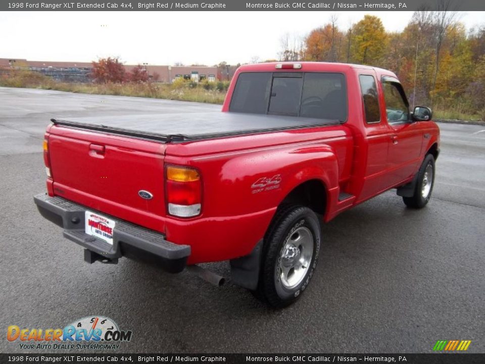 1998 Ford Ranger XLT Extended Cab 4x4 Bright Red / Medium Graphite Photo #9